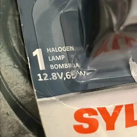 Sylvania 9005 basic halogen lamp bulb - Picture 5 of 6